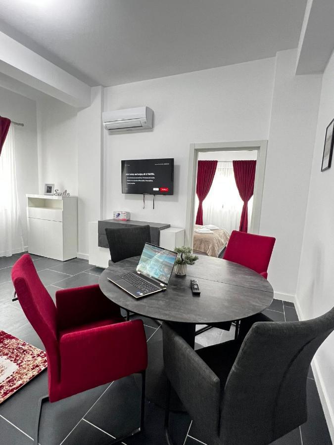 Marvellous Aparthotel With Master Apartments Suceava Exterior foto
