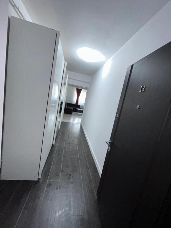 Marvellous Aparthotel With Master Apartments Suceava Exterior foto