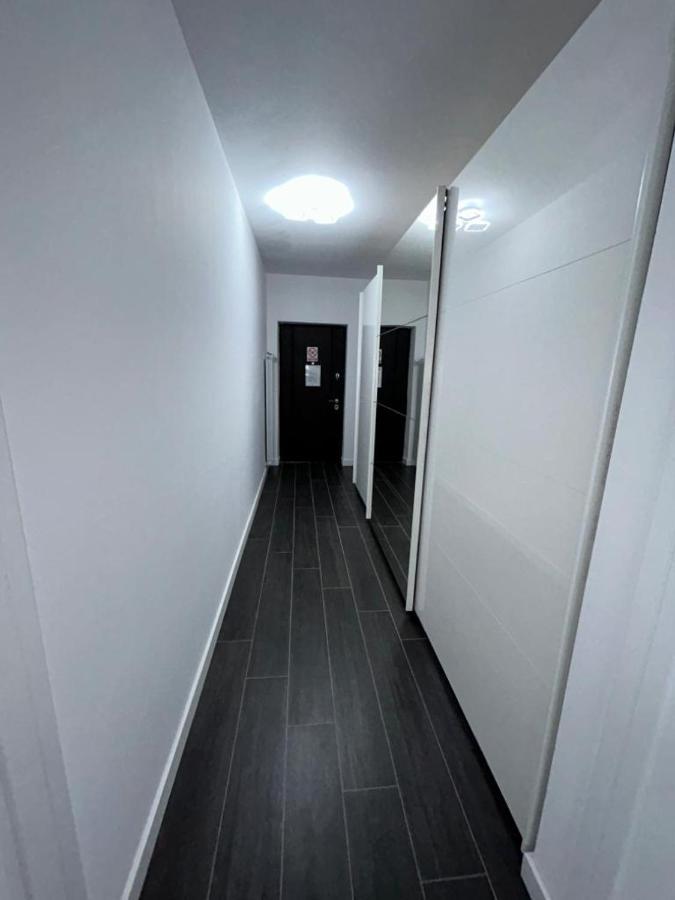 Marvellous Aparthotel With Master Apartments Suceava Exterior foto
